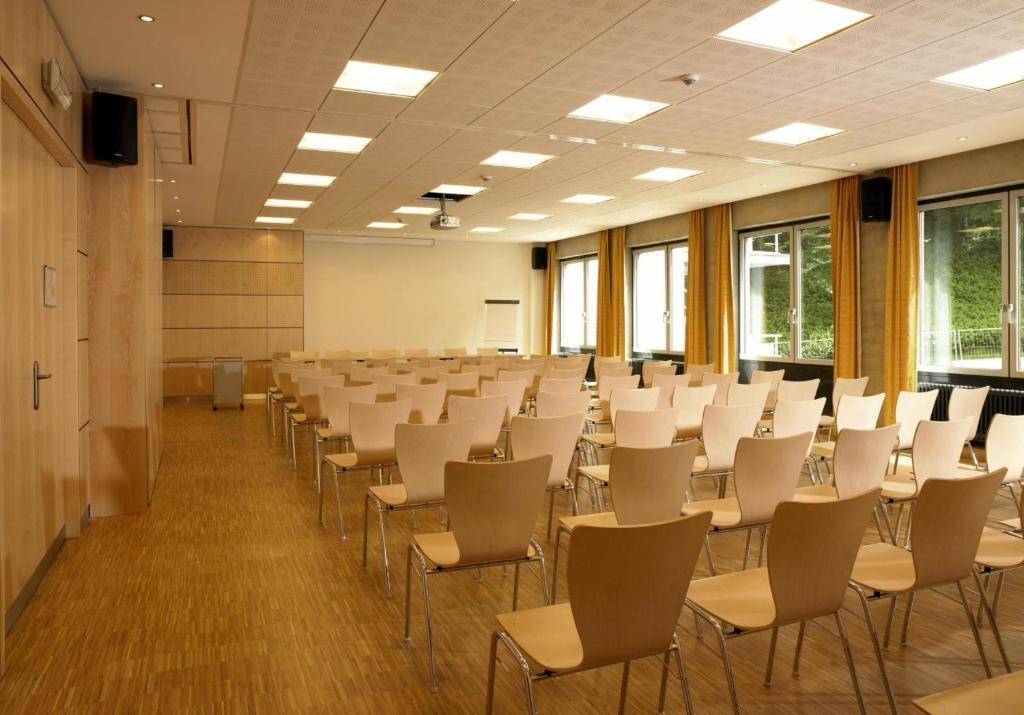 Youth Hostel Luxembourg City Экстерьер фото The conference centre